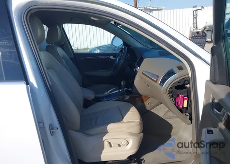 2011 Audi Q5 2.0T Premium from USA, damaged, VIN WA1CFAFP4BA042152